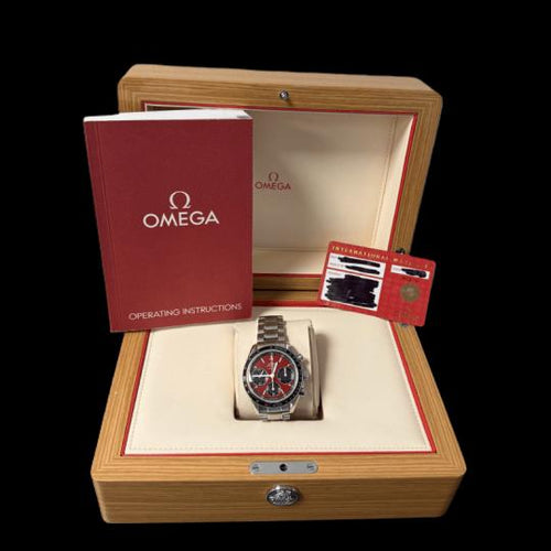 Montre Omega Montre Speedmaster Racing Chronograph Co-Axial 58 Facettes MT46637