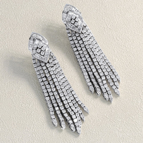 boucles-d-oreilles-pendants-or-blanc-et-diamants.jpg