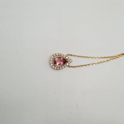 Collier Collier en or jaune 18k serti d’une tourmaline poire et diamants 58 Facettes #BT