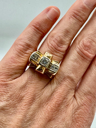 Ring tank - Diamonds in yellow gold 