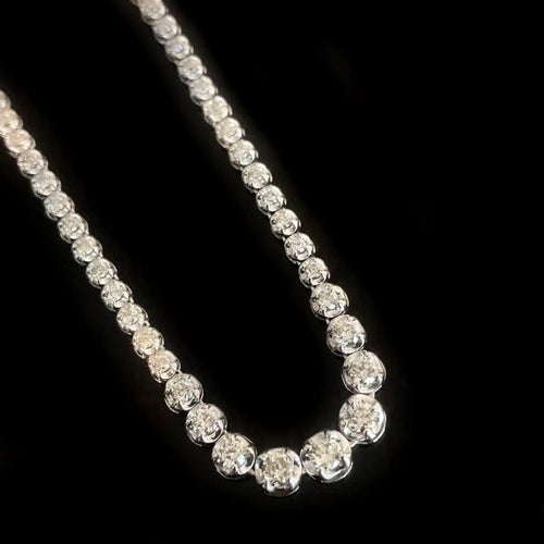 Collier AITCHES - Collier tennis gradué en or blanc 18K et diamants 58 Facettes GPD1038WG