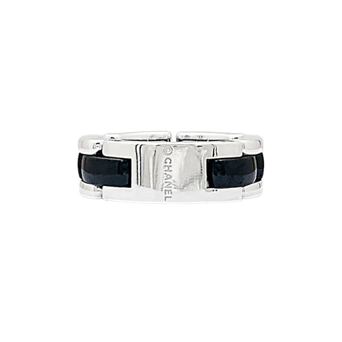 Bague 52 Bague Chanel, "Ultra", or blanc et céramique noire. 58 Facettes 35632