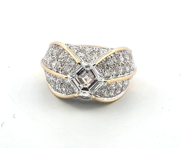 Bague Bague en or jaune avec diamants 58 Facettes 294/26 D