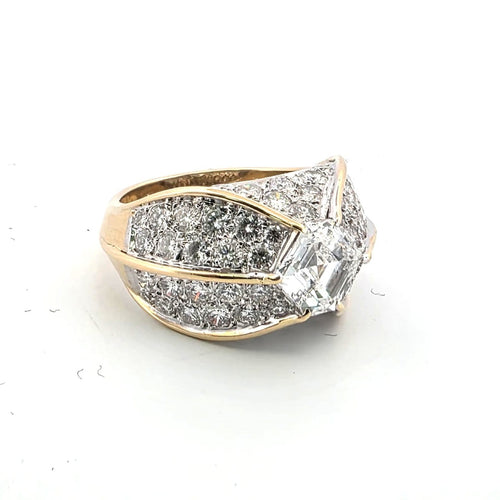 Bague Bague en or jaune avec diamants 58 Facettes 294/26 D