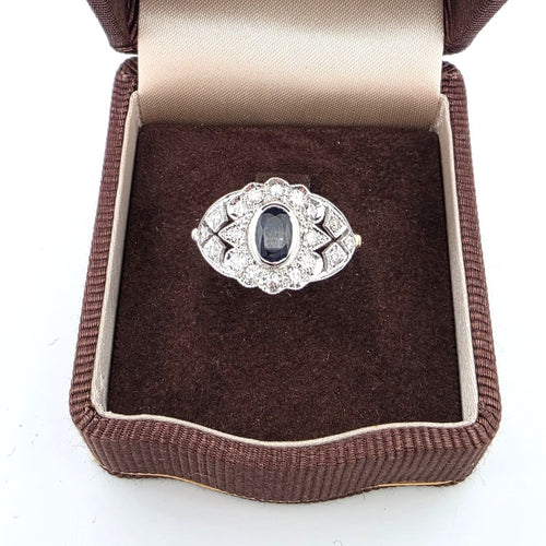 Bague 54 Anello en or jaune et blanc 18 kt avec saphir et diamants 58 Facettes 169/26 C