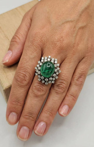 Bague 55 Bague cocktail en or blanc 18 carats avec émeraude 58 Facettes CV-055