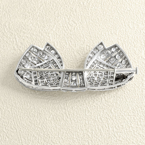 Broche Broche Papillon Platine et Diamants 58 Facettes 65000047