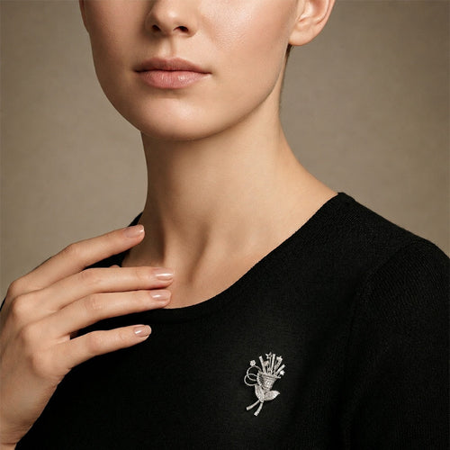 Broche Broche Gerbe Or blanc et Diamants 58 Facettes 65000017