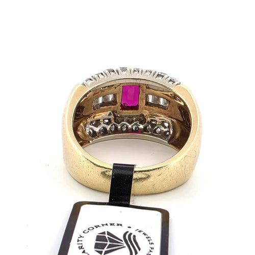 Bague 54 Bague en or jaune avec diamants et rubis central 58 Facettes NOCODE RUBY