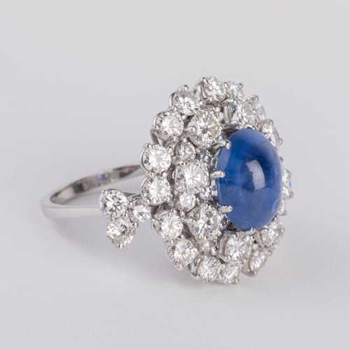 Bague Bague cocktail en or gris, diamants et saphir cabochon 58 Facettes
