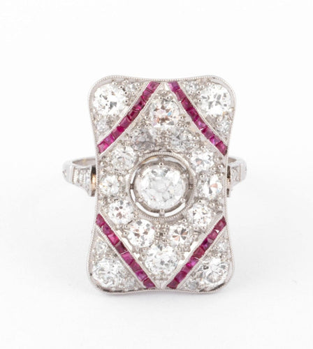Bague Bague rectangulaire en platine, diamants et rubis 58 Facettes 1
