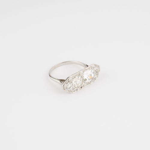 Bague Art déco - Bague rectangulaire en platine et diamants 58 Facettes 1