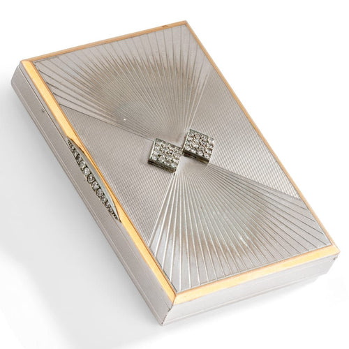 Poudrier en styptor des année 1930 de la maison Van Cleef and Arpels 58 Facettes 1