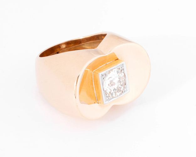 https://cdn.shopify.com/s/files/1/0438/5121/9107/products/211025_ADALGYSE_inustudio-381.jpg?v=1780837760