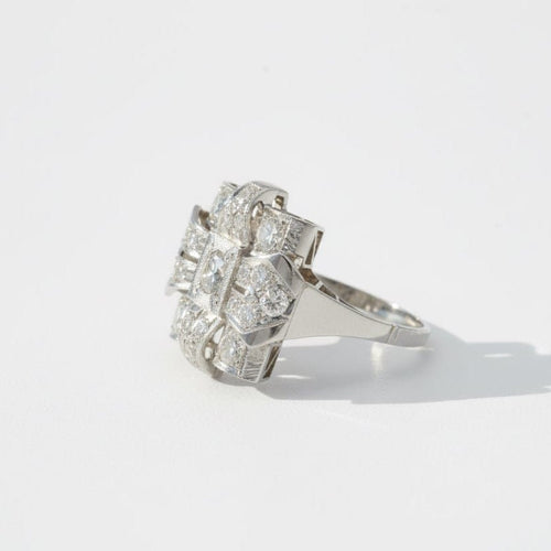 Bague 56 Art déco - Bague en or blanc sertie de diamants 58 Facettes 1.0001229/4