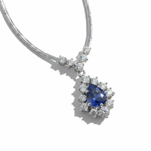 Collier Collier pendentif - Saphir et diamants en or blanc 58 Facettes 1.0001333/1