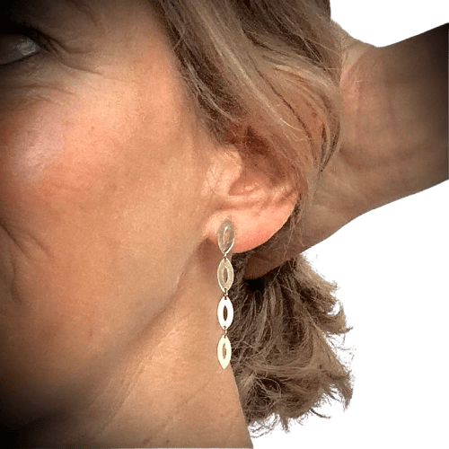 Boucles d'oreilles Boucles d'oreilles pendantes en or jaune 58 Facettes Z1351960