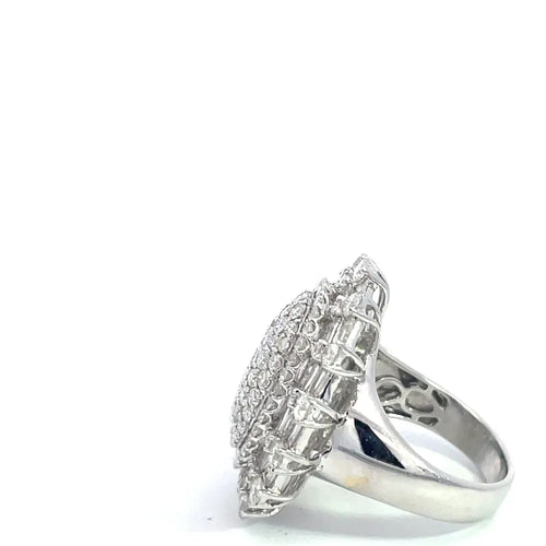 https://levanne.com/wp-content/uploads/2025/07/levanne-jewerly-04-UN0131.webp