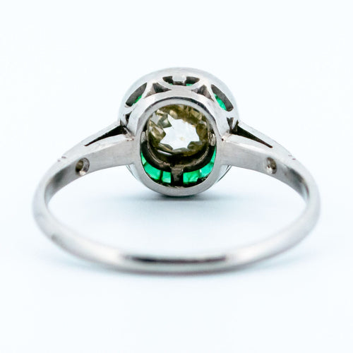 Ring 54 Halo-ring i Platin, smaragder og diamanter 58 Facettes 05BD5AD7D3304DC6B1AAC3B2841A7E82