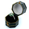 Ring 54 Halo-ring i Platin, smaragder og diamanter 58 Facettes 05BD5AD7D3304DC6B1AAC3B2841A7E82