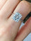 Bague 54 Bague en or blanc 18K sertie d'aigue-marine et diamants 58 Facettes 264