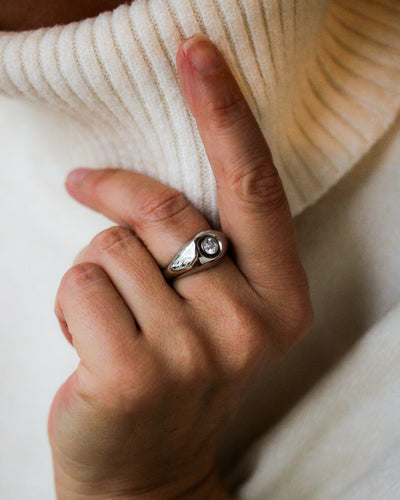 Bague 61 Bague jonc en or blanc et diamant 58 Facettes A11870
