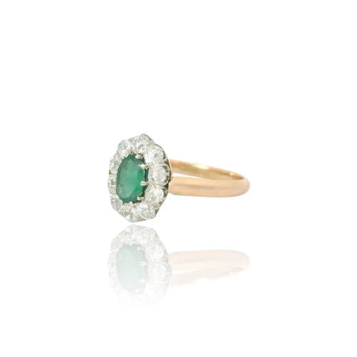 Bague 53.5 Bague cluster en or 18k et émeraude ovale et diamants 58 Facettes