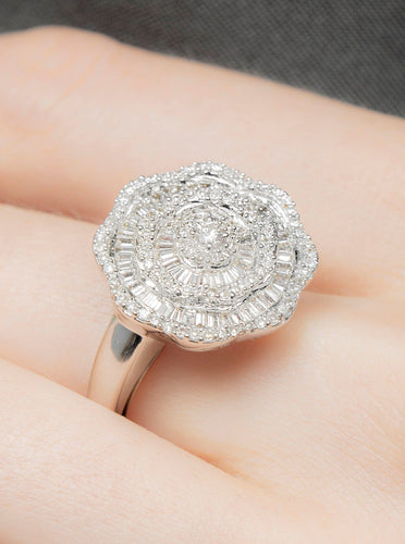 Bague 51 Fleur - Bague en or blanc diamants 58 Facettes 210032