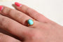 https://www.noircarat.fr/wp-content/uploads/2026/05/bague-ancienne-cabochon.jpg