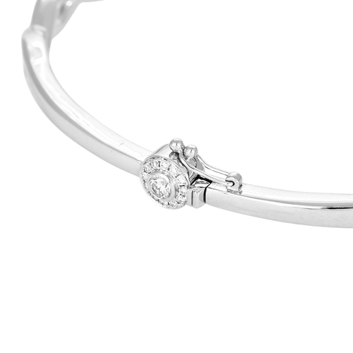 Bracelet Bracelet - Jonc torsadé en or blanc et diamants 58 Facettes BO/250007/