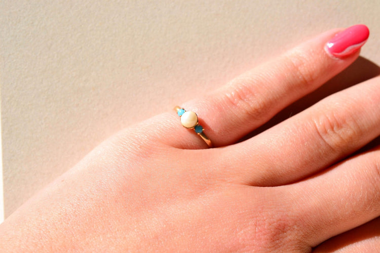 https://www.noircarat.fr/wp-content/uploads/2026/04/bague-perle.jpg