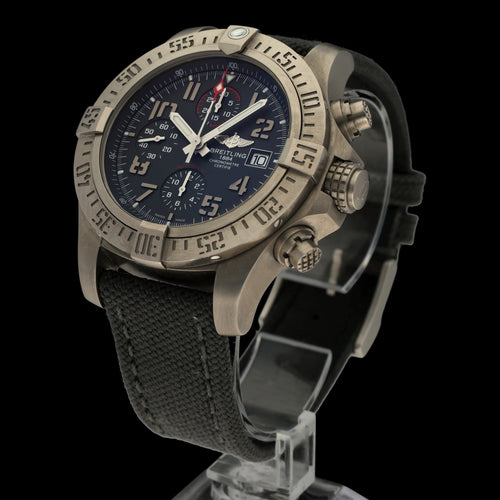 Reloj Breitling Avenger Bandit - Reloj E13383 de titanio 58 Facettes BTL/AVG/077