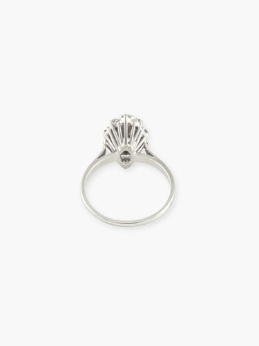 Bague 56 Bague marquise en or blanc et diamants 58 Facettes 150015