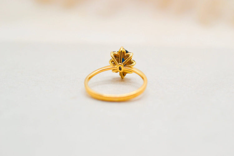 https://www.noircarat.fr/wp-content/uploads/2026/04/bague-saphir-diamants-3.jpg