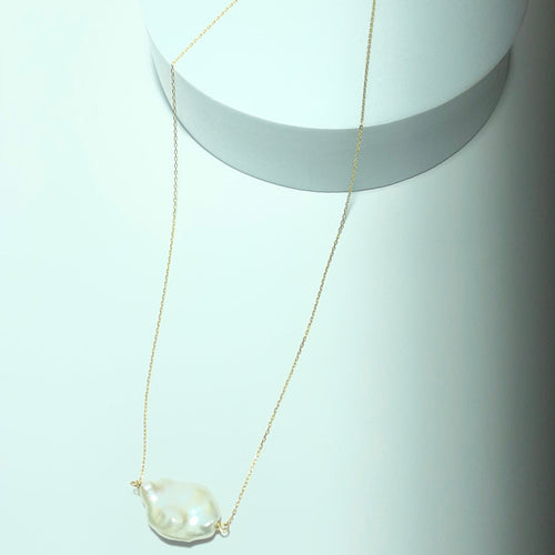 Collar de oro amarillo de 18 quilates y perla barroca 58 Facettes 260138