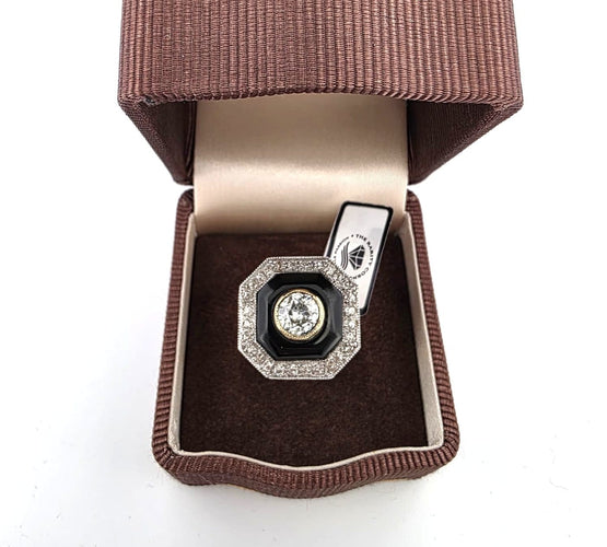 Bague 53 Bague en or jaune et blanc 18 kt avec diamants 58 Facettes 299/26 D