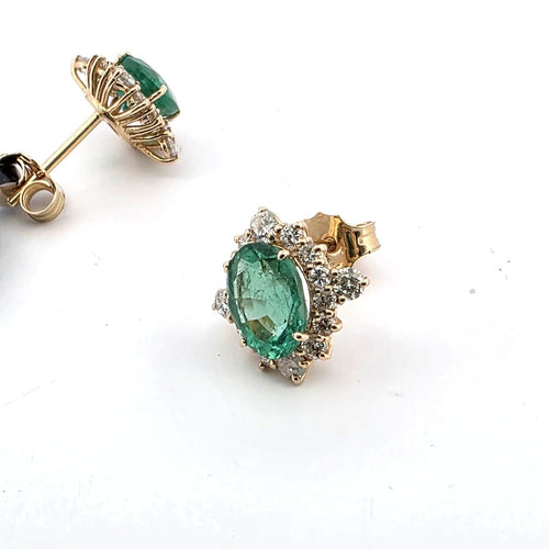 Boucles d'oreilles Boucles d’oreilles - or jaune avec émeraudes et diamants 58 Facettes 68/26 B