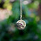 Pendentif Cute as a Button - Pendentif whippet en or 14K et rubis 58 Facettes