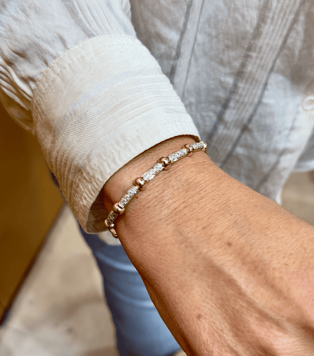 Bracelet Bracelet en or jaune 18 carats serti de diamants naturels 58 Facettes bbb