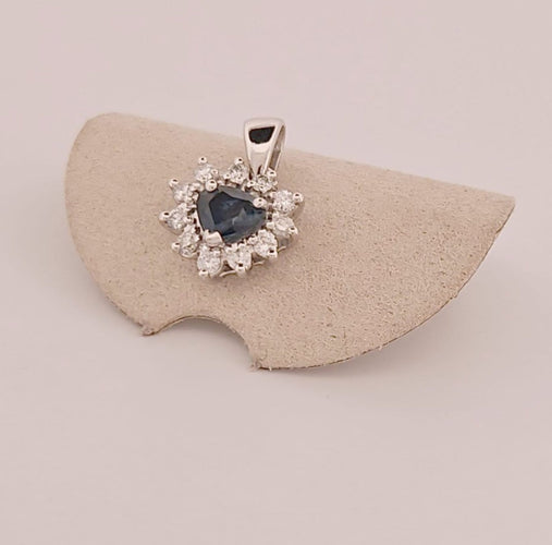 Pendentif Pendentif saphir et diamants en or blanc 58 Facettes 3043136-3042136