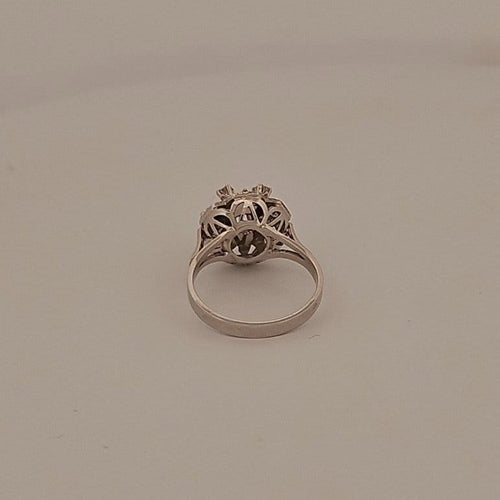 Bague 51.5 Bague entourage en or blanc 18 carats et brillants 58 Facettes 2153637