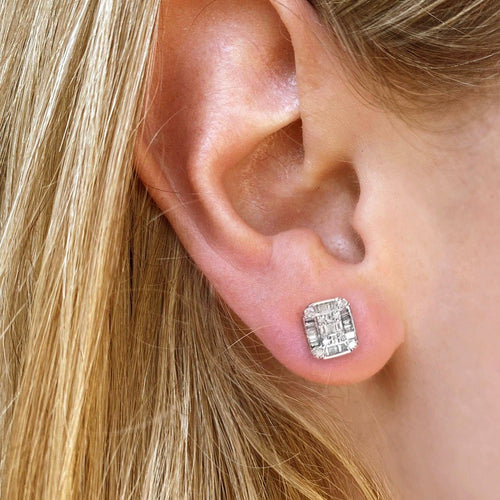 Boucles d'oreilles Boucles d'oreilles en or blanc 18K et diamants 58 Facettes GER1033WG