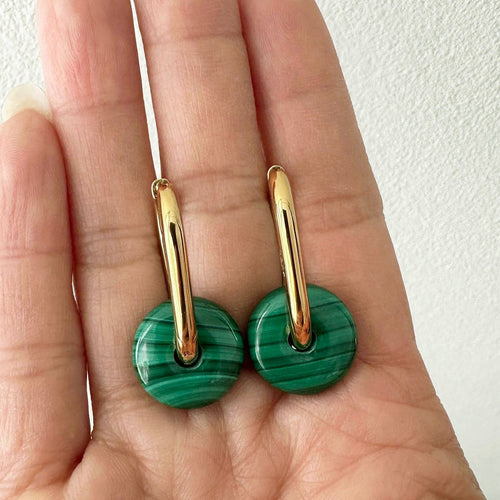 Boucles d'oreilles Jullie - Boucles d’oreilles en malachite verte 58 Facettes SER1020YG