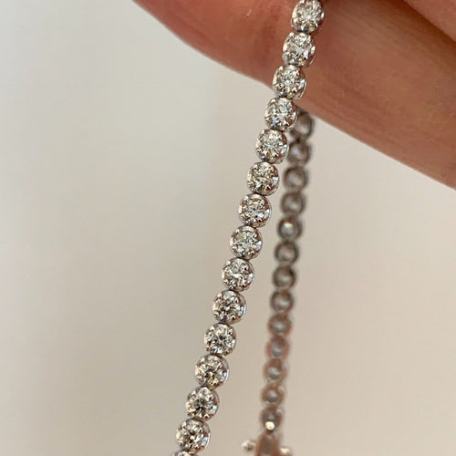 Bracelet AITCHES - Bracelet tennis diamants en or blanc 18K 58 Facettes GBT1330WG