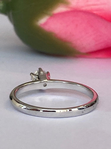 Bague 54 Bague de fiançailles - Solitaire en or blanc 18 kt diamants 58 Facettes ring