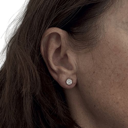 Boucles d'oreilles Boucles d'oreilles puces en or blanc et diamants 0,32 ct 58 Facettes 39409