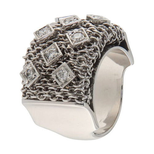 https://www.gioielleriaguidetti.it/wp-content/uploads/2026/05/G3944-anello-vintage-guidetti-oro-diamanti.jpg