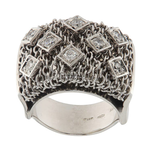 https://www.gioielleriaguidetti.it/wp-content/uploads/2026/05/G3944c-anello-vintage-guidetti-oro-diamanti.jpg