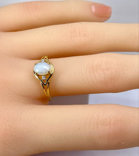 Inel 54 Inel din aur galben de 18 carate, opal și diamante 58 Facettes AB729