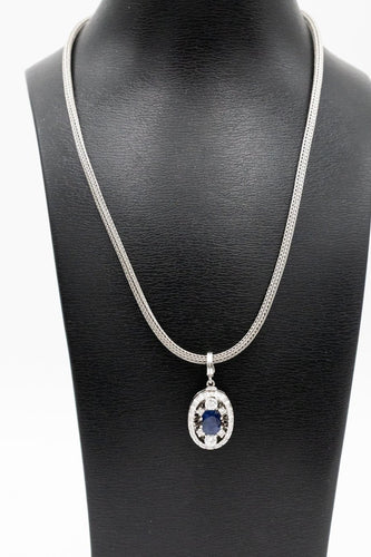 Halskette Zeitgenössische Halskette aus Platin, Weißgold, Saphir und Diamanten 58 Facettes 12159